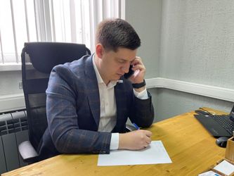 Александр Бондаренко провел дистанционный прием жителей Ленинского района